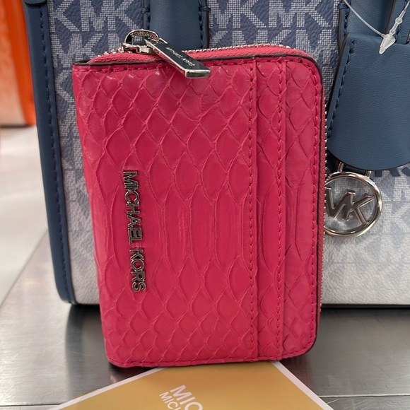 Michael Kors Handbags - Michael Kors Women Md Zip Around Card Case Coin Pouch Wallet Electric Pink
NWT
